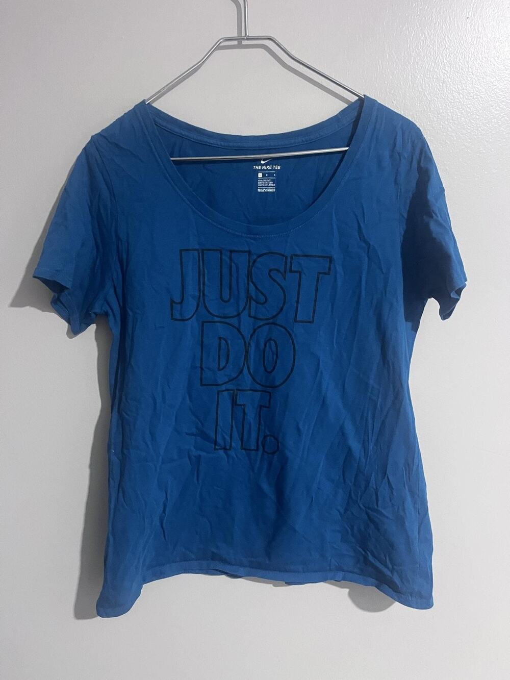 Nike Shirt Womens L Blue Scoop Neck Tagless Athletic Jersey The Nike Tee